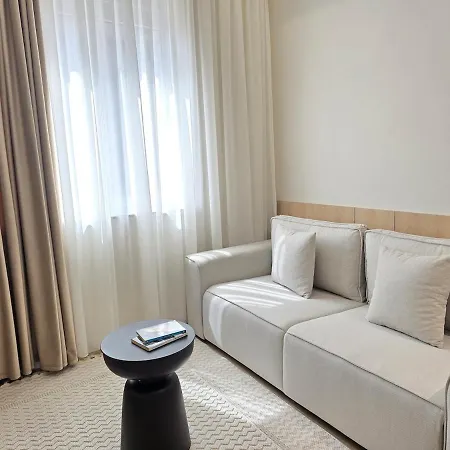 Apartamento Stylish Base - Center