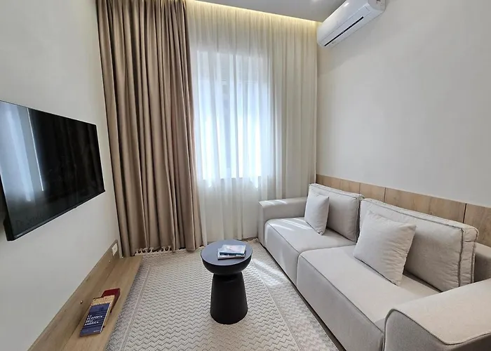 Stylish Base - Center Apartman *